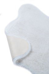 Bunny Beyaz Tavşan Postu Pelüş Salon Yatak Odası Halısı